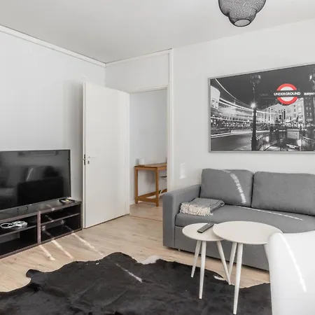 Cozy 1br Centre With Free Parking 아파트 쿠오피오