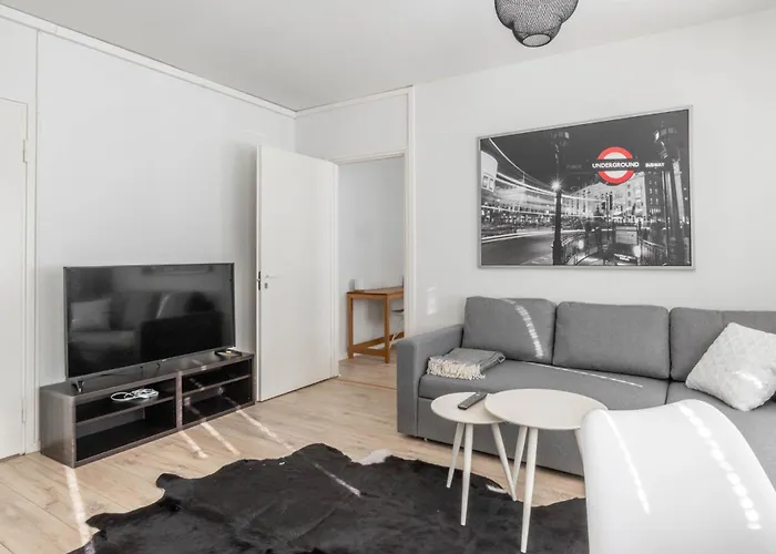 Cozy 1br Centre With Free Parking شقة كوبيو